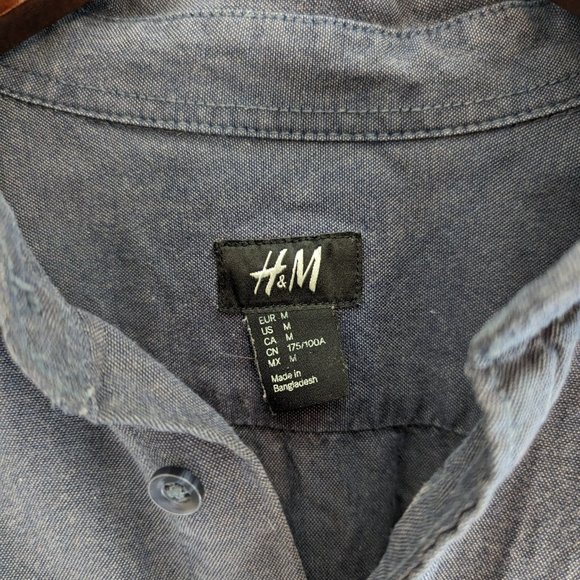 H&M Long Sleeve Button-Down Dark Blue Size M - Picture 3 of 3